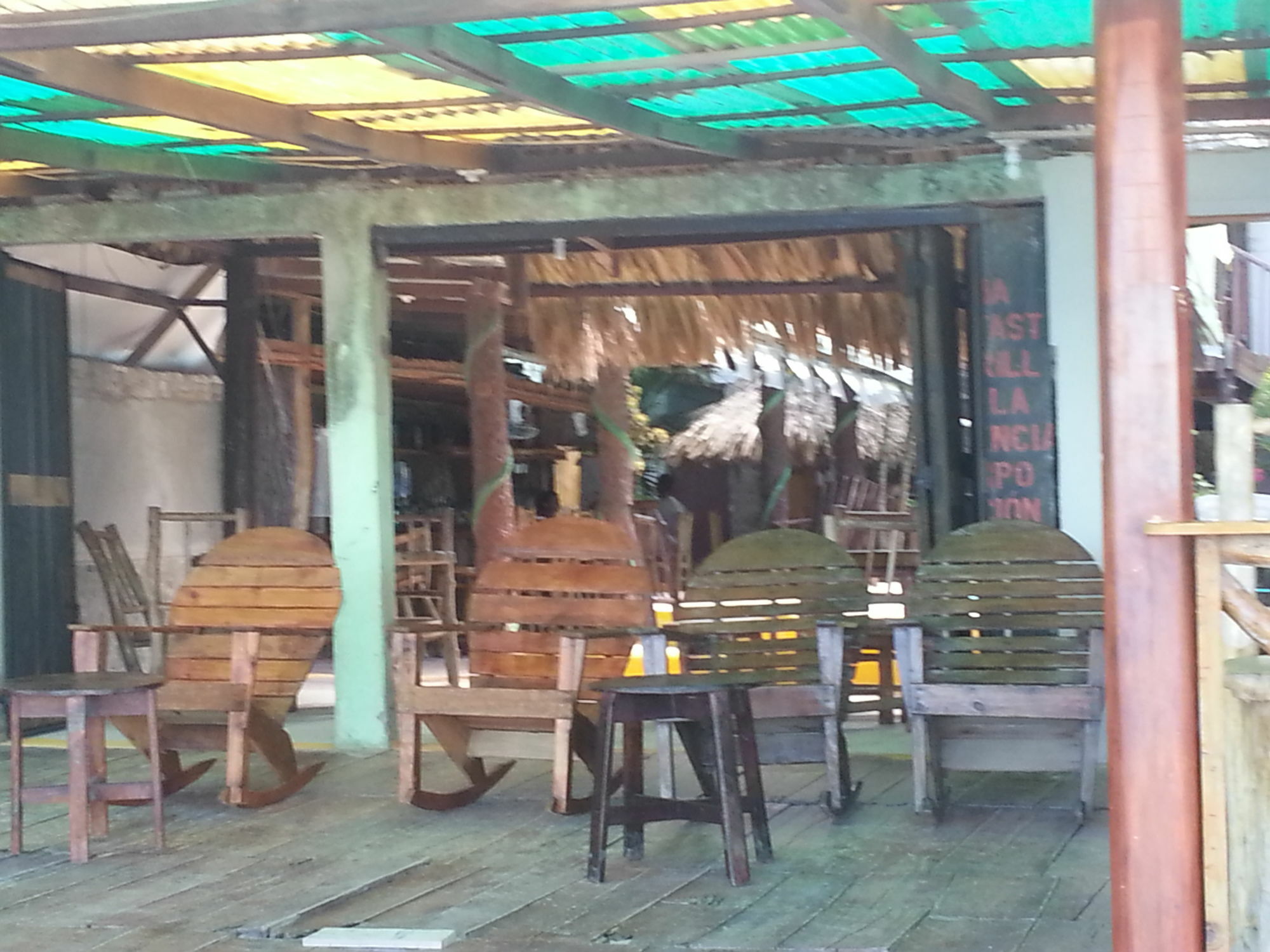 La Delphina Bed And Breakfast Bar And Grill La Ceiba Extérieur photo