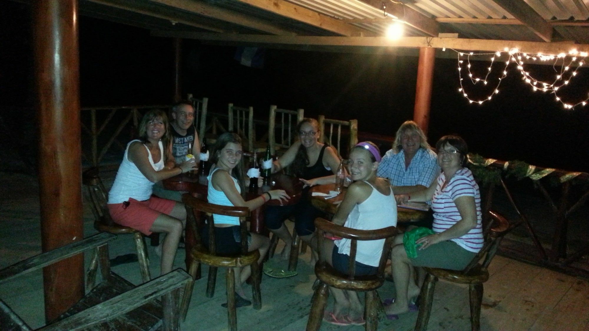 La Delphina Bed And Breakfast Bar And Grill La Ceiba Extérieur photo